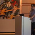 Le maître de conférence, représentant la société HOFA